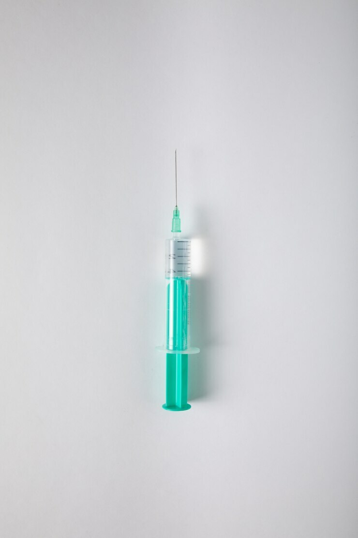 Одноразовый шприц с лекарством